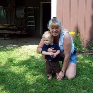 Meet your Posher, Cynthia